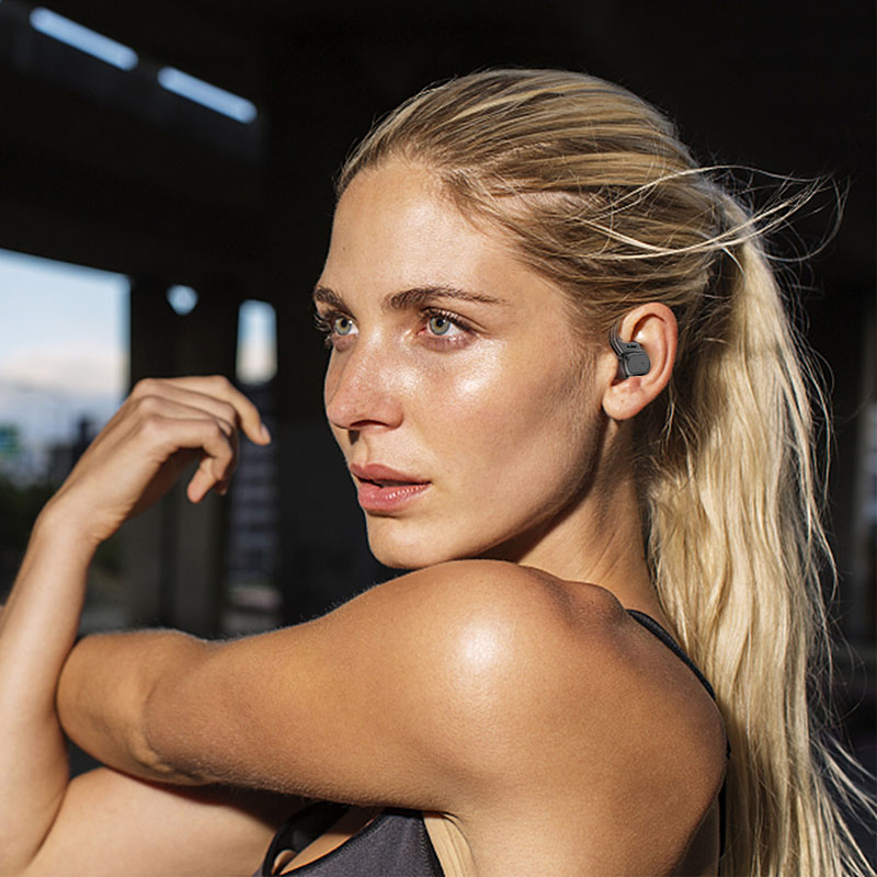 Sportowe słuchawki bezprzewodo – Beats Headphone Solo 4 recenzja i cena